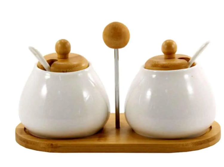 Набір 2 пр ємностей 300 мл з ложками на дерев. підставці (Корч) PJ02197 - зображення 1